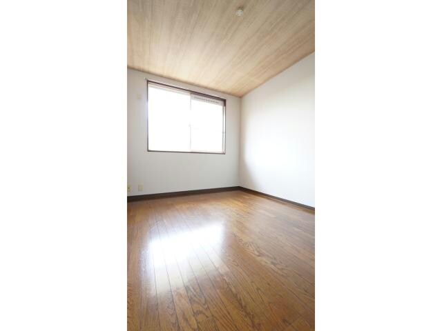 タウンアローズ68の物件内観写真