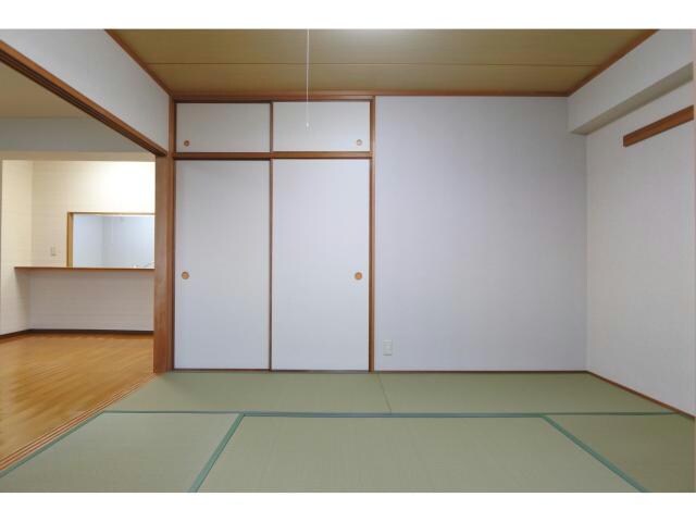 セレスト美保21の物件内観写真