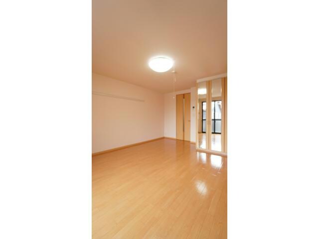 グランチェスタの物件内観写真