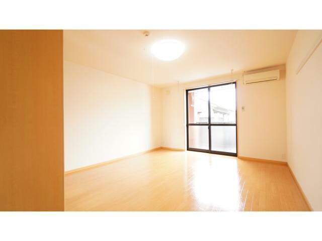 グランチェスタの物件内観写真