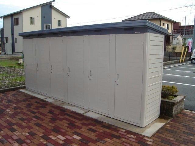 グランチェスタの物件外観写真