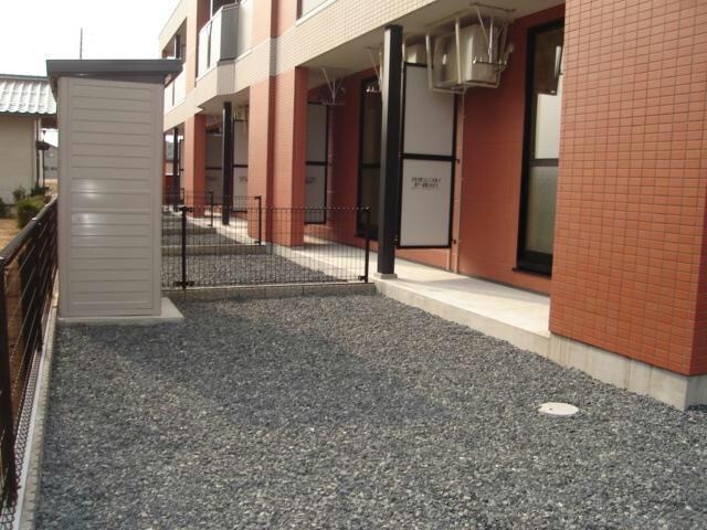 グランチェスタの物件外観写真