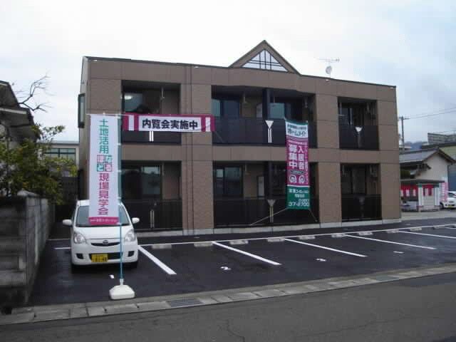 ベアバレーの物件外観写真