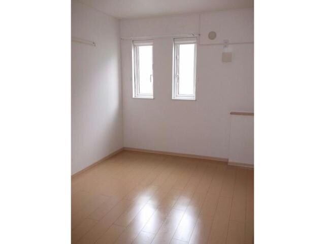 ネオン・アージュＡの物件内観写真