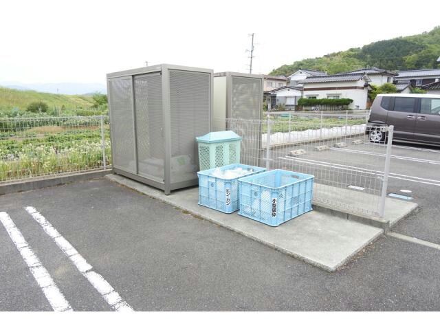 ペルージュの物件外観写真