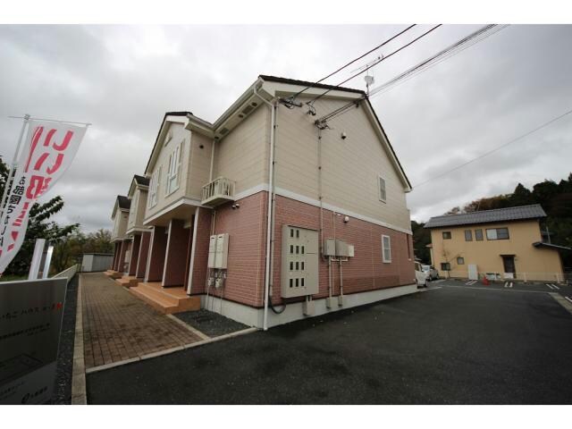 いちごハウスαの物件外観写真