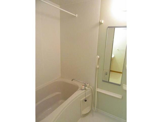 いちごハウスαの物件内観写真