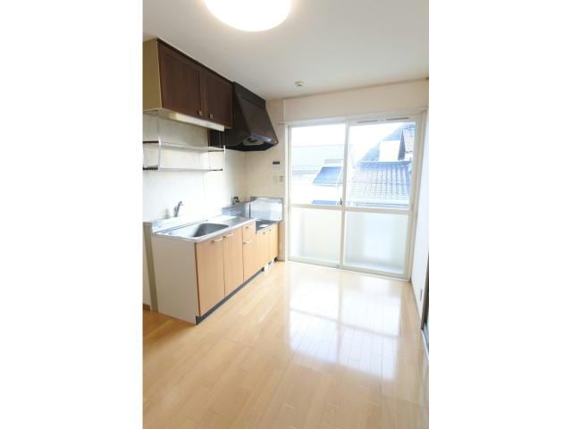 アーバンツインピア2棟の物件内観写真