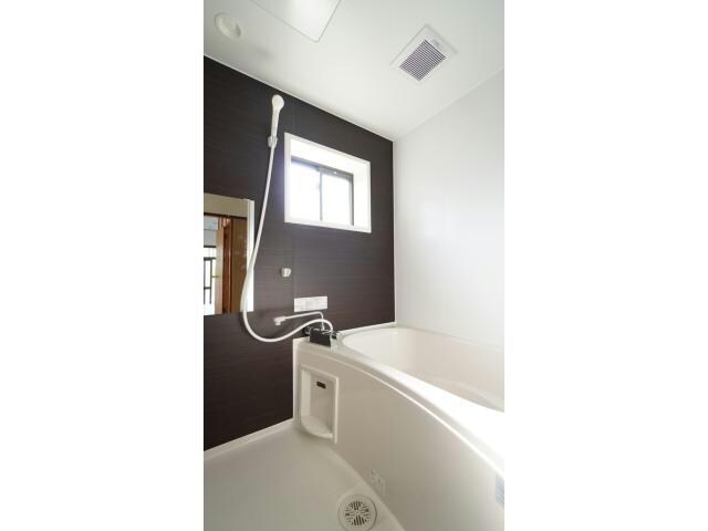 テラスハウス美保の物件内観写真