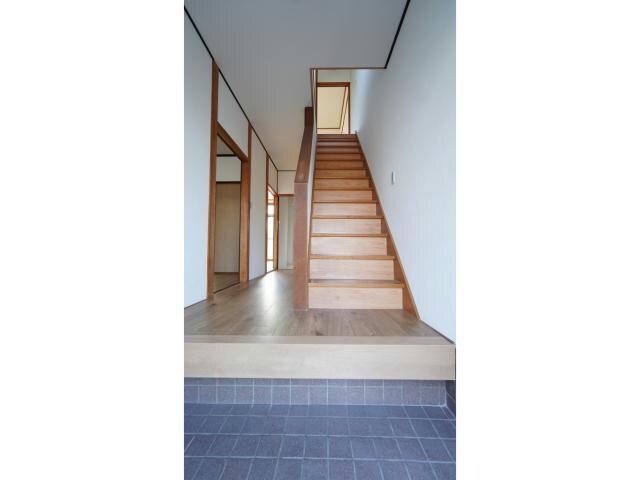 テラスハウス美保の物件内観写真