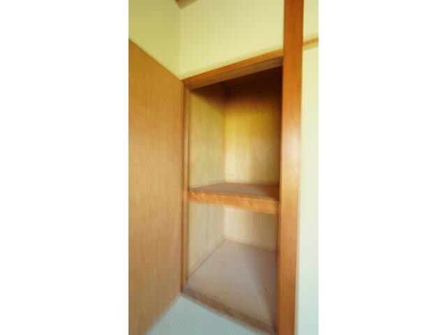 テラスハウス美保の物件内観写真