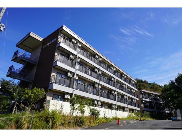 グランドハイツ正蓮寺61の物件外観写真