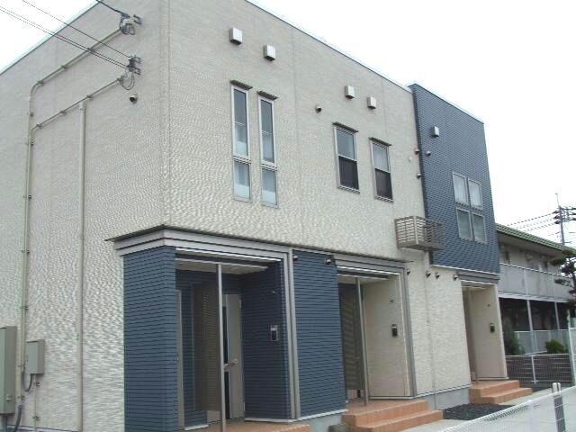 グッド・ラック２の物件外観写真