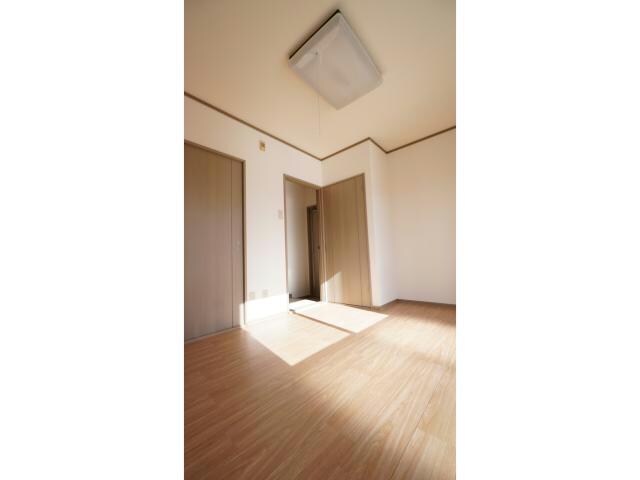 中島ハイツの物件内観写真