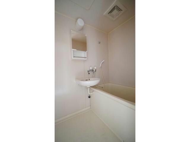 中島ハイツの物件内観写真