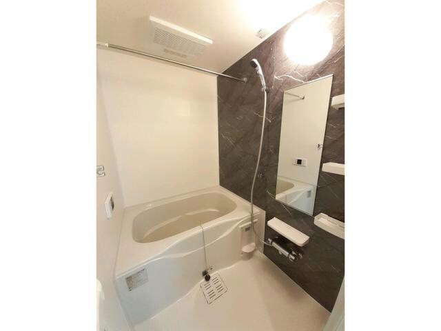 フォーシュラインBの物件内観写真