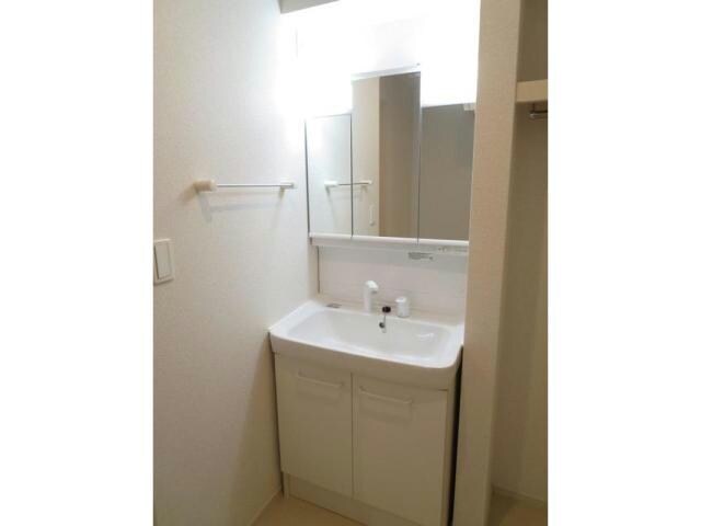 フォーシュラインBの物件内観写真