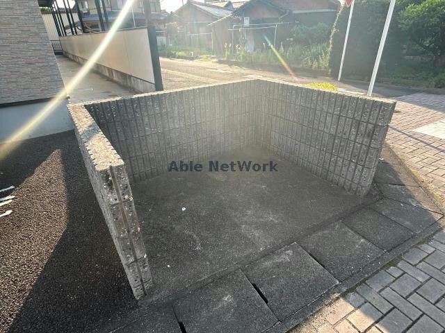 コモドフィオーレの物件外観写真