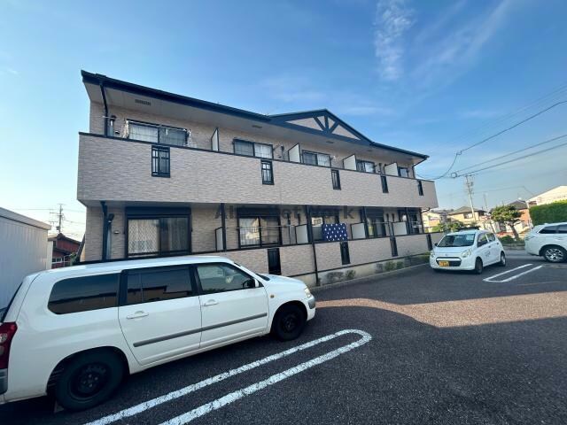 コモドフィオーレの物件外観写真