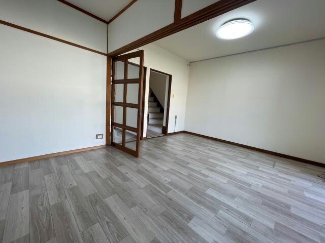 黒岩タウンハウスの物件内観写真