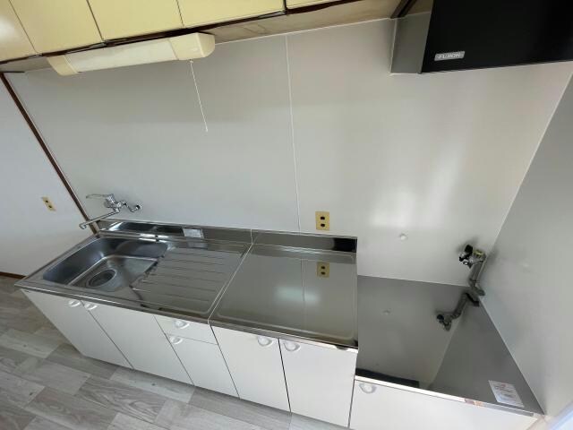 黒岩タウンハウスの物件内観写真