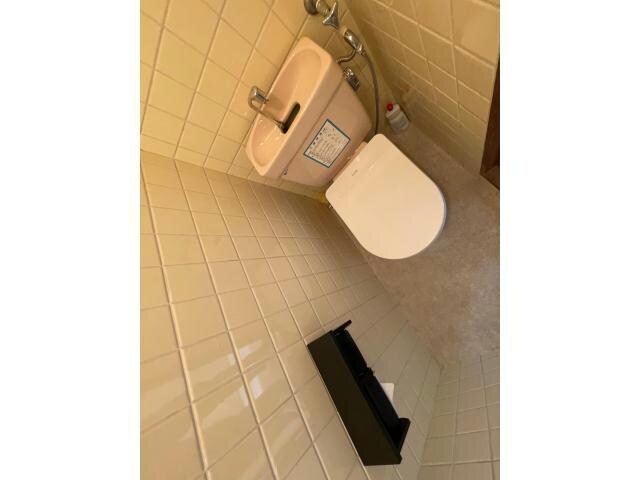 黒岩タウンハウスの物件内観写真