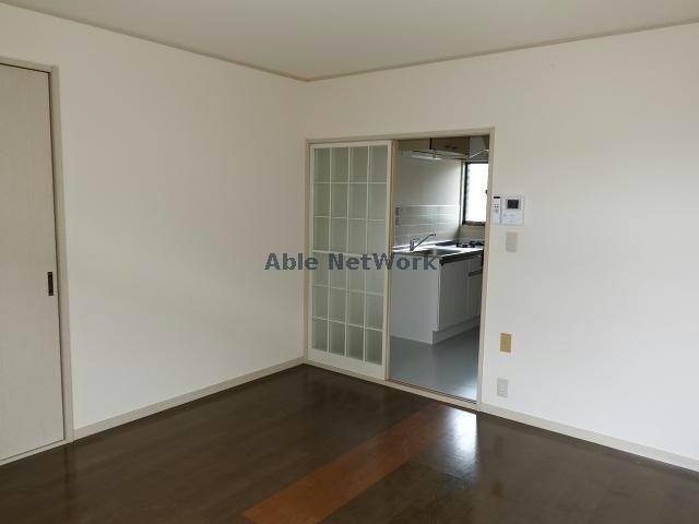 アプローズ東太田の物件内観写真