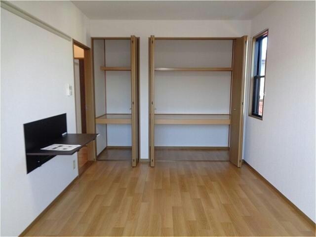 オーシャンヒルズＣの物件内観写真