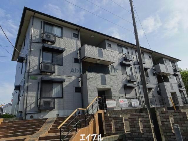 フォレストヒルズＣの物件外観写真