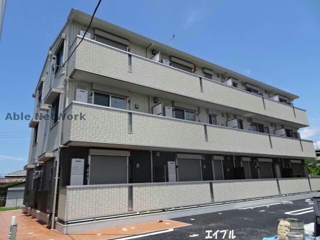 グラナータの物件外観写真