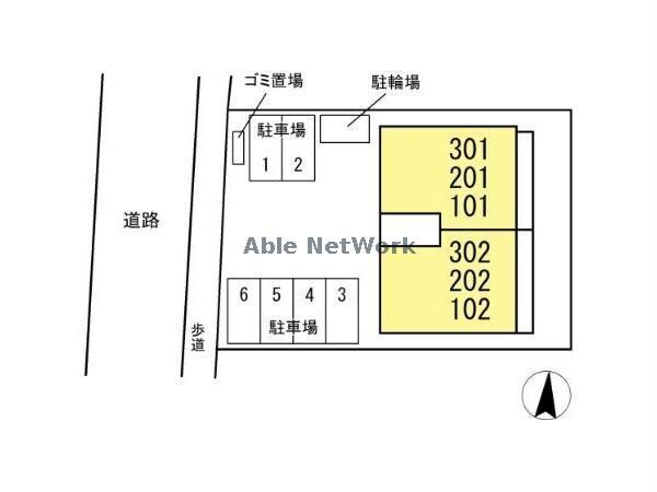 サリサ.jの物件外観写真