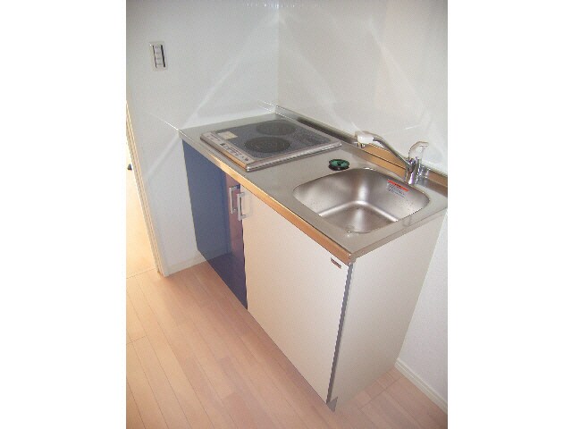 星川駅 徒歩8分 2階の物件内観写真