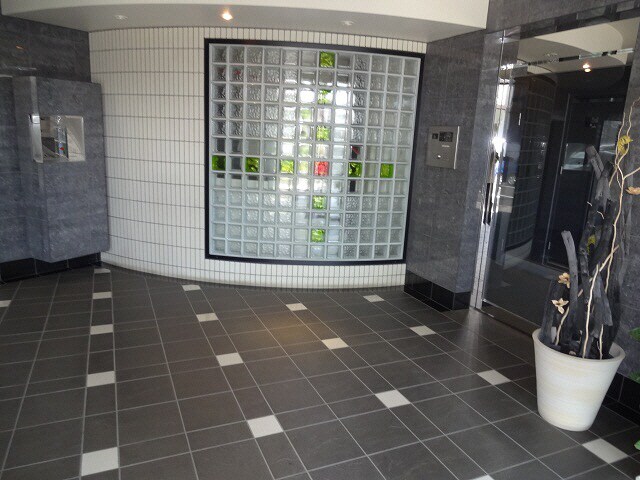 星川駅 徒歩8分 2階の物件外観写真