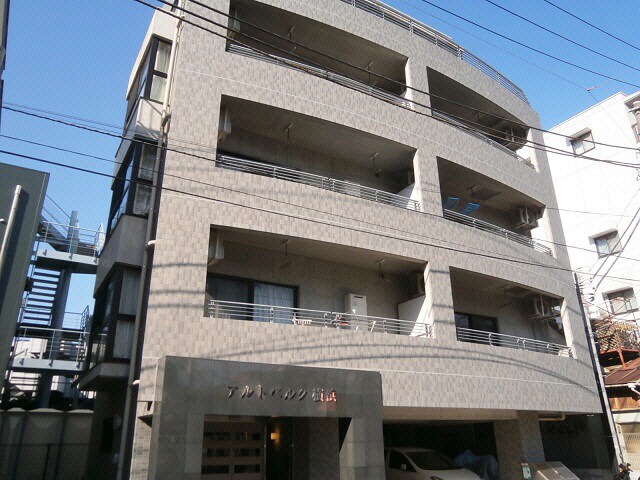 井土ケ谷駅 徒歩9分 1階の物件外観写真