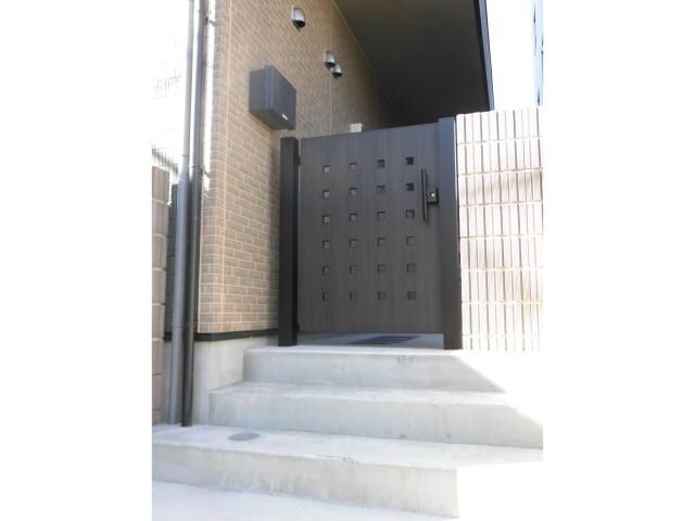 保土ケ谷駅 徒歩5分 2階の物件外観写真