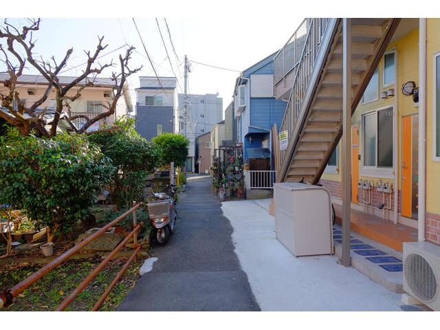 和田町駅 徒歩3分 2階の物件外観写真