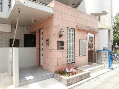 三ツ沢上町駅 徒歩2分 1階の物件外観写真