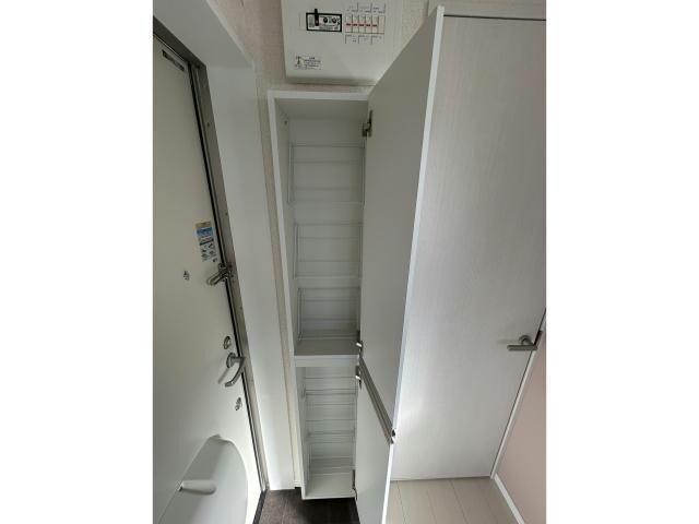 星川駅 徒歩12分 2階の物件内観写真