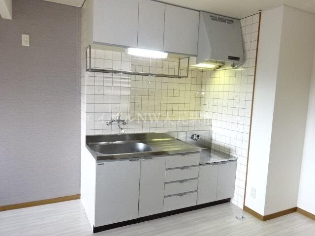 パープルメゾンの物件内観写真