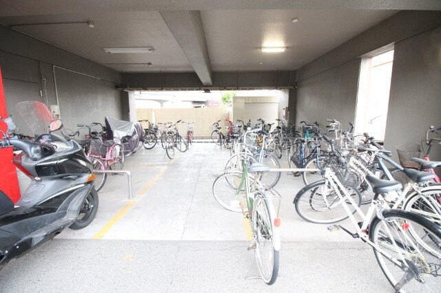 アジュール下中野の物件外観写真