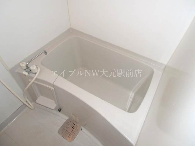 ハピネス篤Aの物件内観写真