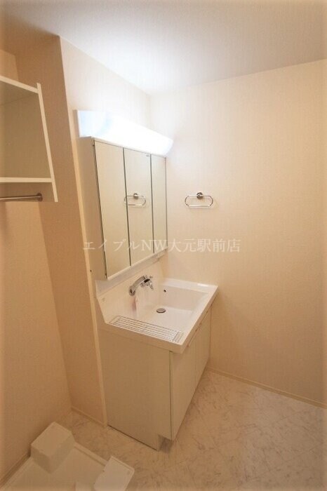 コートヴィレッジ東浦の物件内観写真