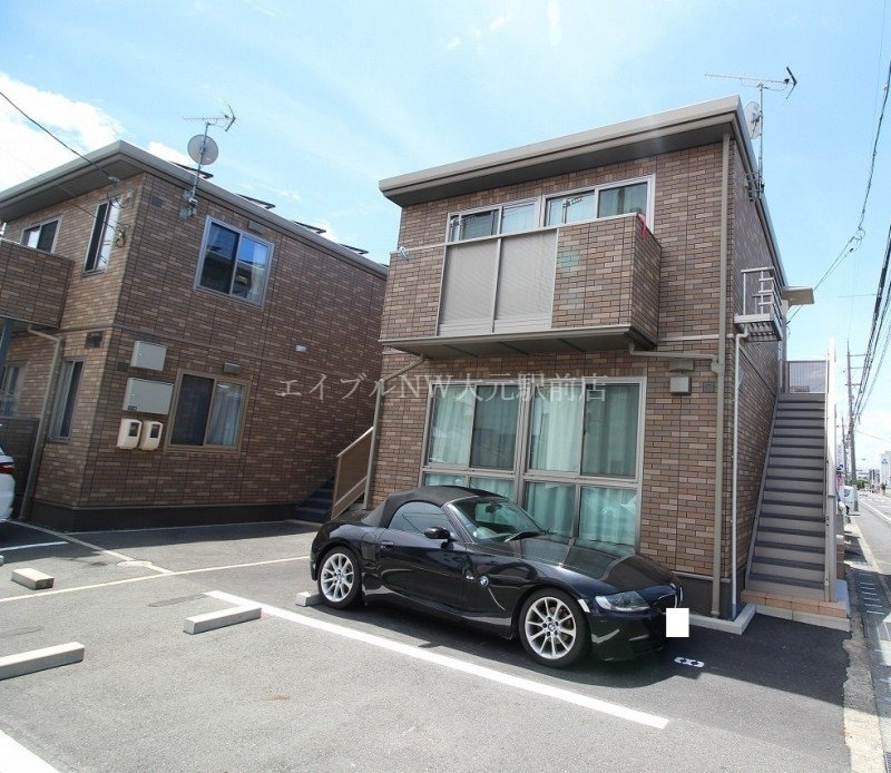 フェリオ三浜Ⅱの物件外観写真