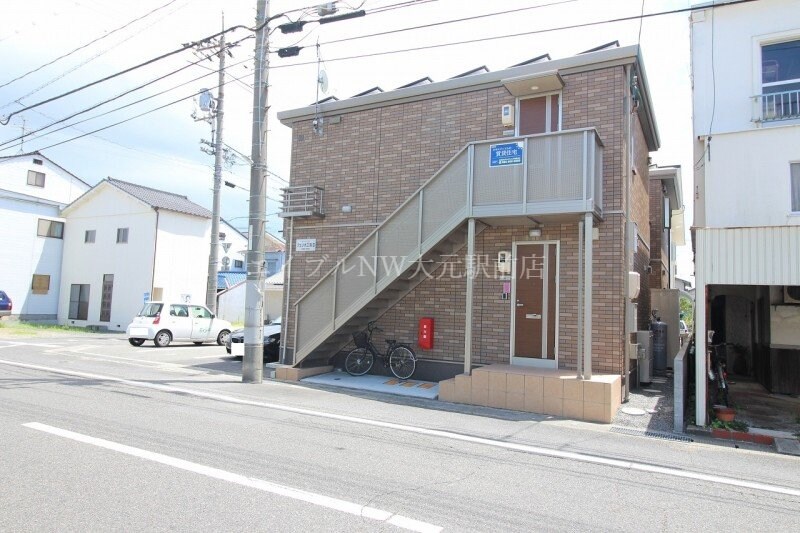 フェリオ三浜Ⅱの物件外観写真