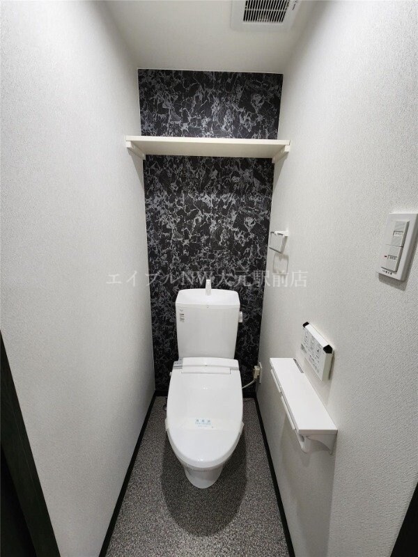 コクーン大元駅前の物件内観写真