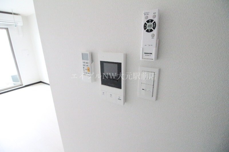 コクーン大元駅前の物件内観写真