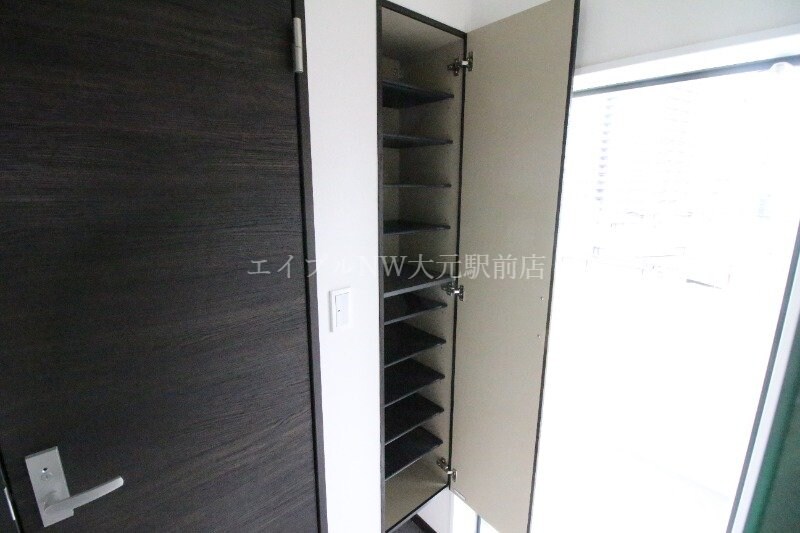 コクーン大元駅前の物件内観写真