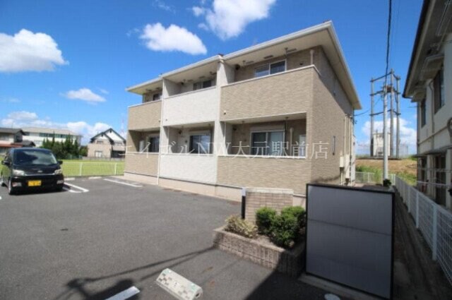 グランデＭの物件外観写真