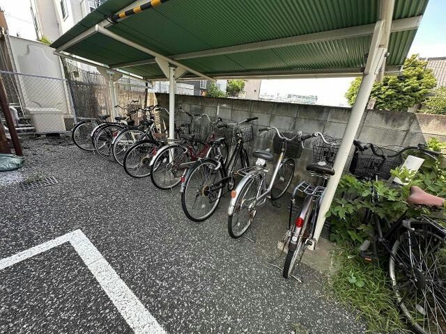 メゾンドリバージュの物件外観写真