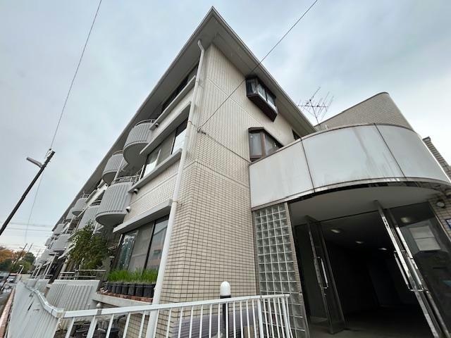 ファインクロス五番館の物件外観写真